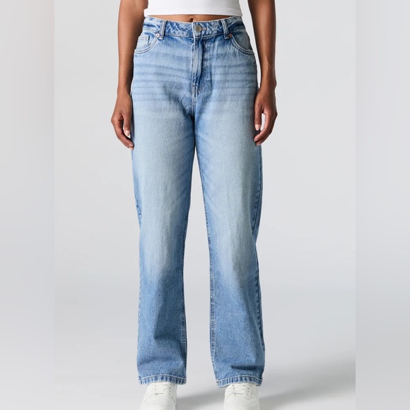 Straight Leg Jeans with High Waist In a Medium Blue Vintage Wash - Size 0- NEW - Picture 8 of 10